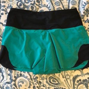 Lululemon size 4 shorts